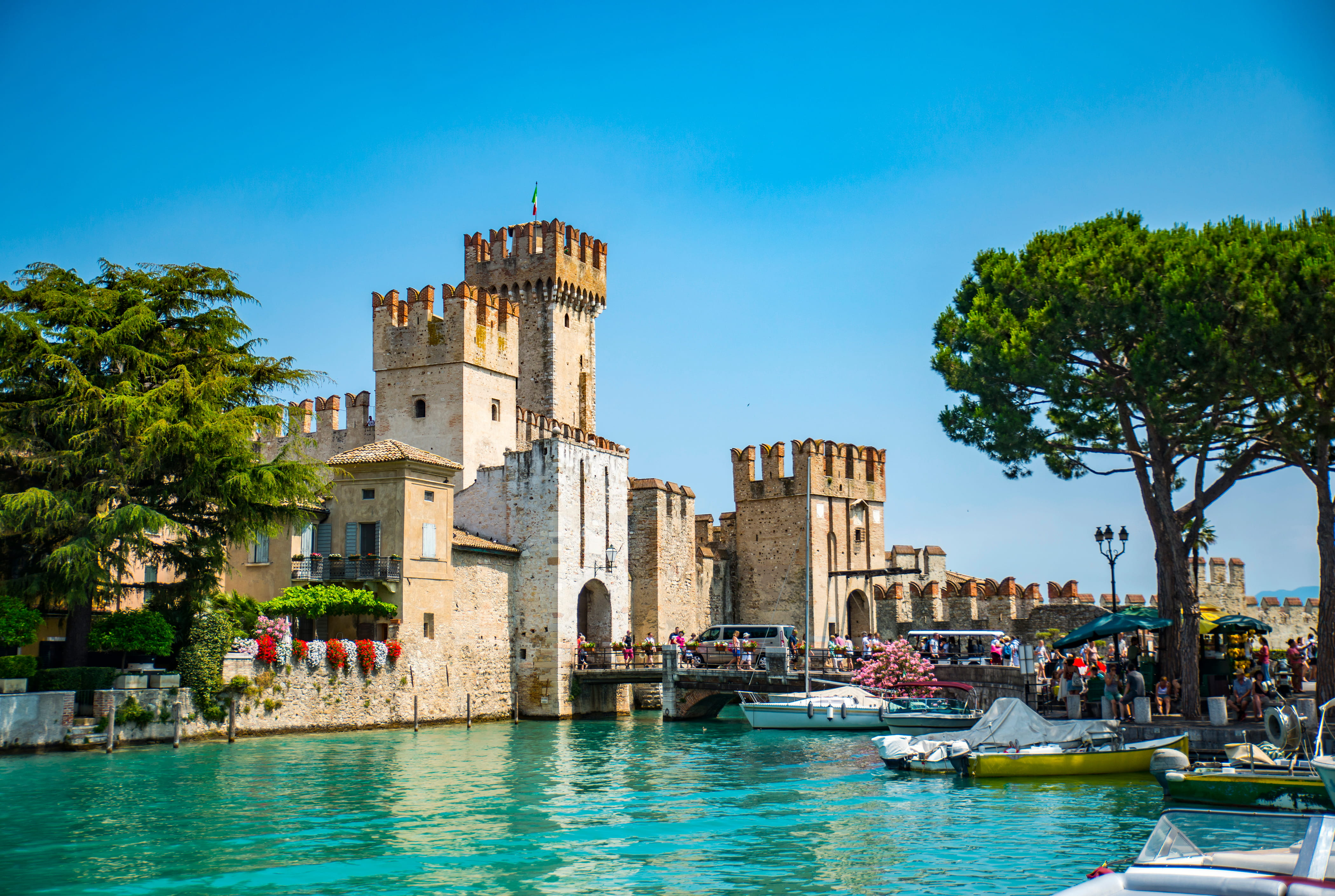 Sirmione Altstadt und Scaligerburg